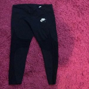 NIKE capri leggings/ tights